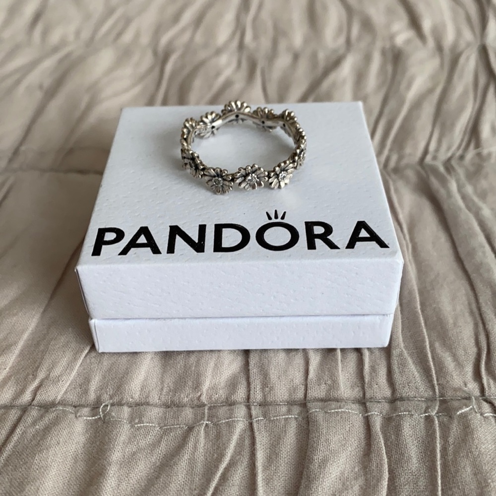 Authentic Pandora Daisy Ring